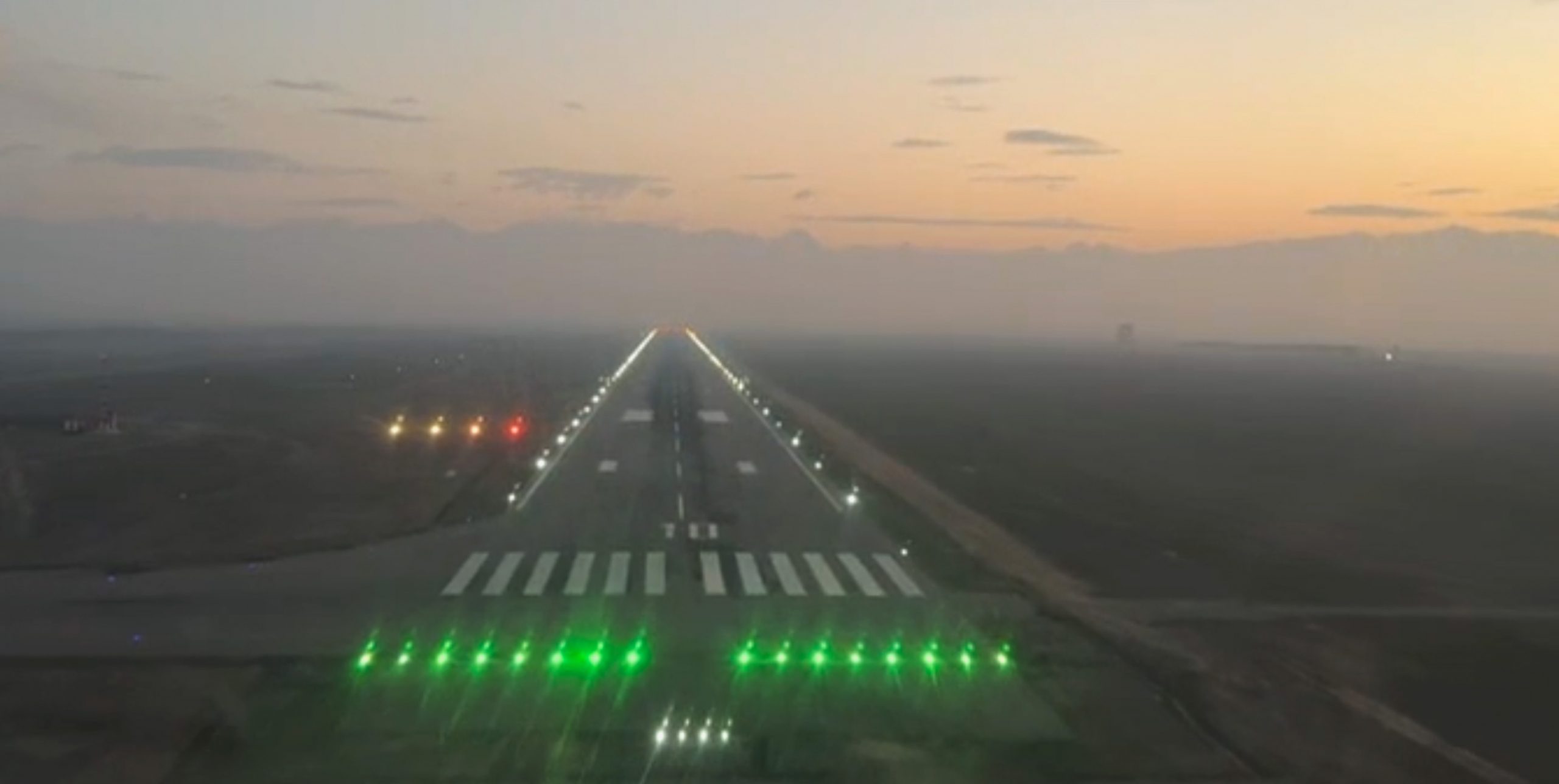 Fergana_runwaylights