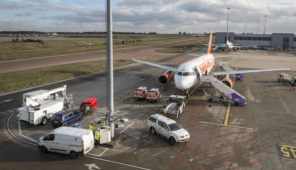 Apron Lighting System Installation for London Luton Airport atg
