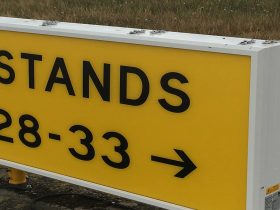 Taxiway_sign